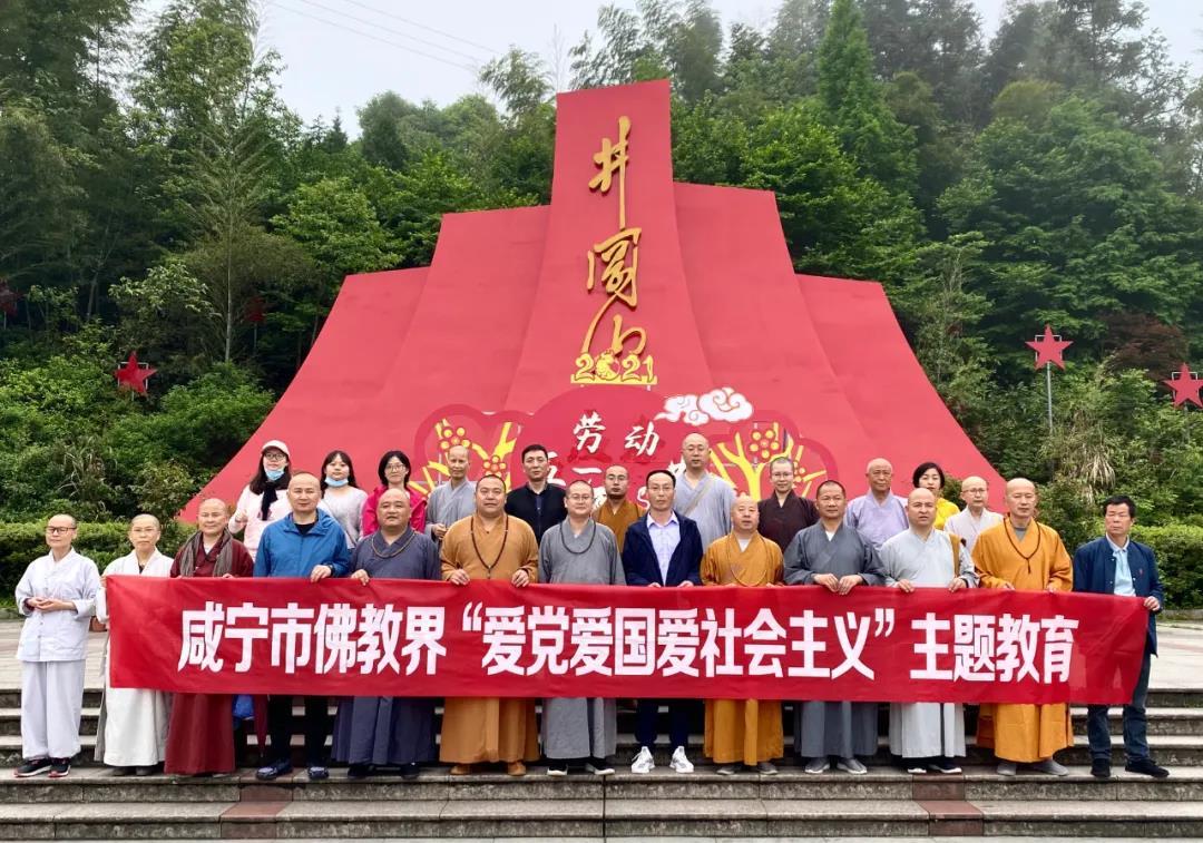 扎根农村服务“一老一小”