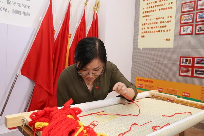 救援小白狼